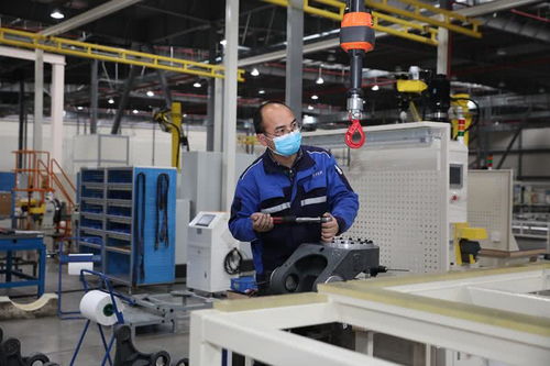 上海高科技企業復工，自動化科技助機器人生產機器人